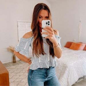 American Eagle Blue & White Boho Lace Cold Shoulder Crop Top • Size Small